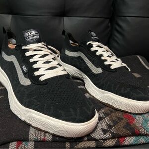Vans UltraRange VR3 Black Sneakers